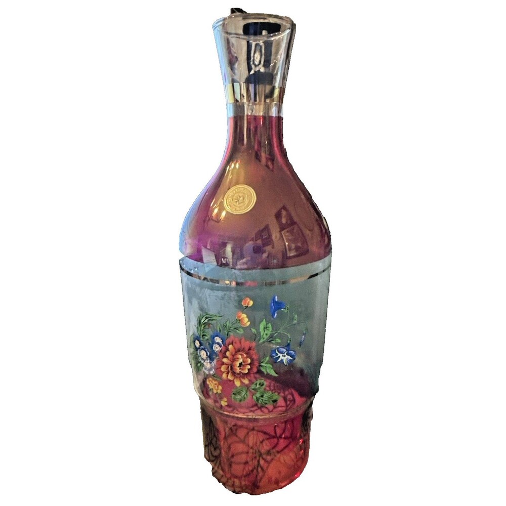 VNTG Ruby Flash Hand-Cut Glass Decanter with Floral Design —Bleikristall Crystal